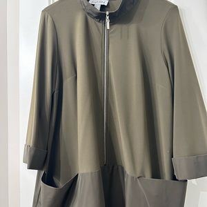 NWOT Joseph Ribkoff Asymmetrical Mixed Media Tunic Size 10